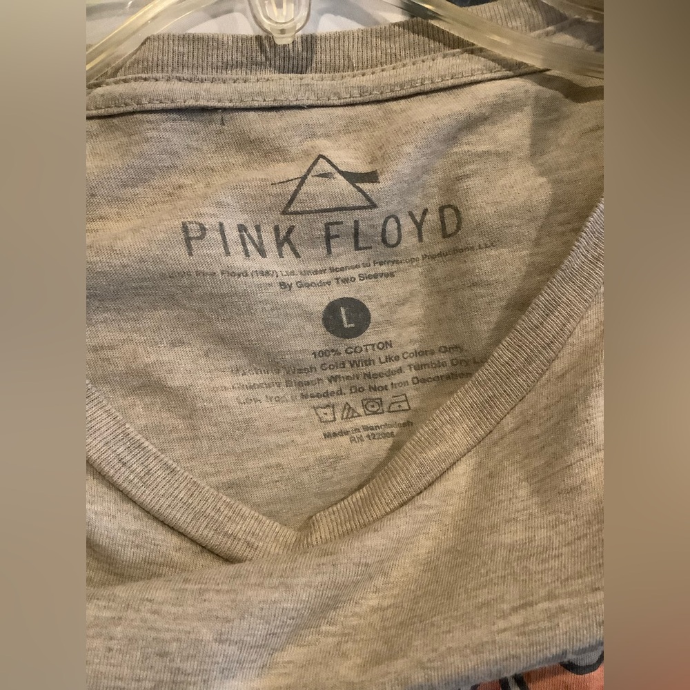 Pink Floyd Tee - Picture 4 of 4